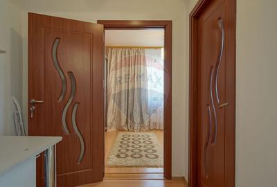 Apartament cu 3 camere semidecomandat, mobilat în Astra - 14