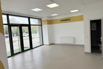 Spațiu comercial, de 158 mp, în Central - 6