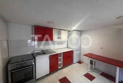 Casă individuală cu 5 camere cu Canalizare în Gușterița - 10