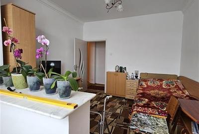 APARTAMENT  DE VANZARE CU 3 CAMERE IN QUARTAL, ONESTI - 8
