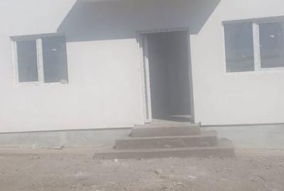 Casă cu 4 camere în Lumina - 5