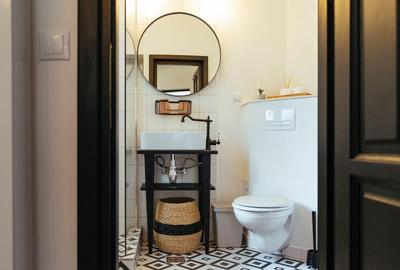 închiriere un studio cochet, recent renovat, situat în zona Piața Kogălniceanu - 5