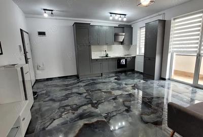 Apartament cu 2 camere semidecomandat în Central - 3