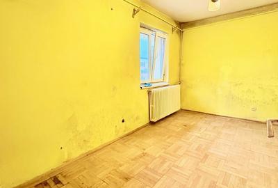 Apartament cu 4 camere în Traian - 9