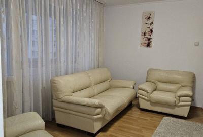 Apartament cu 3 camere semidecomandat, mobilat în Obor