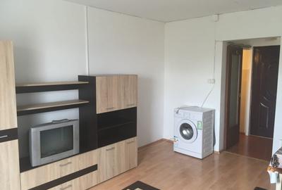 Garsoniera zona Pasaj -Coca Cola 3/4,mobilata și utilata,39500 euro. - 2