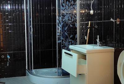 Casă cu 3 camere cu Teren 40 Mp în Tei - 2