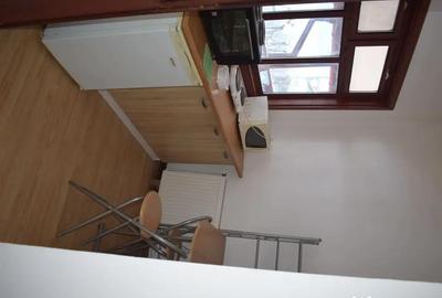 Garsonieră decomandată în Central - 3