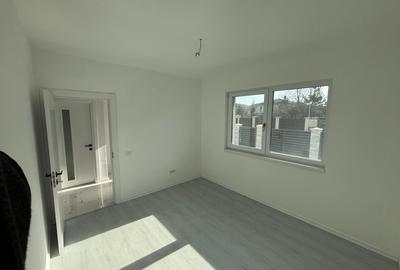 Vila cu teren generos langa Paradisul Verde - 6