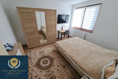 Apartament cu 3 camere semidecomandat în Ultracentral