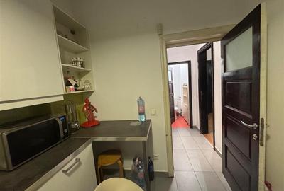Apartament cu 4 camere circular în 13 Septembrie - 11