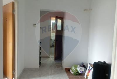 Apartament cu 3 camere semidecomandat, mobilat în Obor - 10