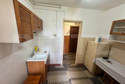 Apartament 2 camere de inchiriat Cornisa, la 2 pa?i de - 6