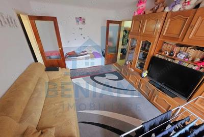 2 camere etaj 1 48mp cu centrala in Craiovita Scoala 30 - 3