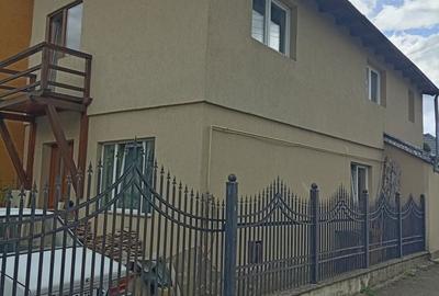 Casă cu 4 camere în Central - 5