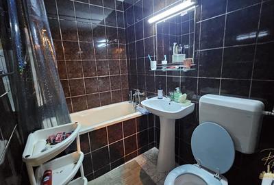 Apartament 2 camere tip Q de vanzare la parter, str. Feldioarei - 11