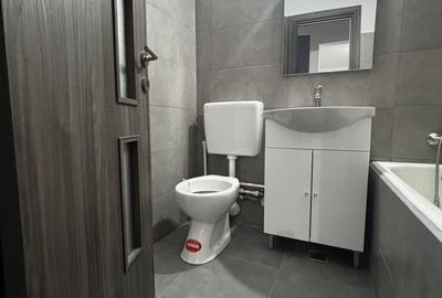 Garsonieră decomandată în Titan - 4