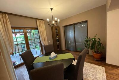 Duplex cu 6 camere cu Canalizare în Central - 6