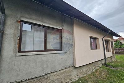 1/2 - Casa de vanzare + teren 472 mp 1/2 - Casa de vanzare + teren 472 mp - 24