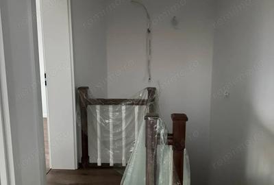 Casă cu 5 camere în Moșnița Nouă - 8
