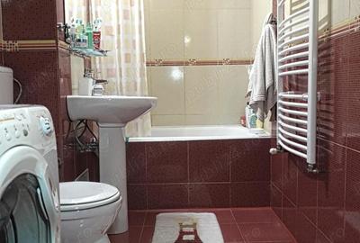 Apartament cu 5 camere decomandat în Aurel Vlaicu - 9