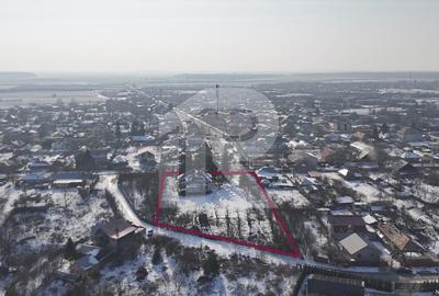 Casă cu 7 camere cu Teren 4098 Mp în Grădiștea - 5