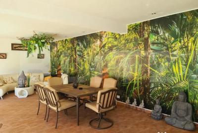 Casă cu 7 camere cu Teren 700 Mp în Central - 2