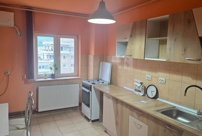 Apartament cu 2 camere decomandat în Decebal - 2
