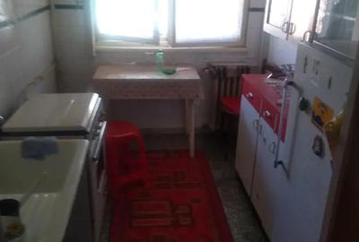 Proprietar inchiriez ap 2 camere - 2