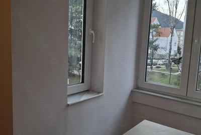 Apartament cu 2 camere decomandat în Central - 1