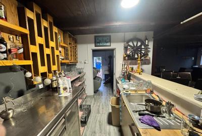 Spațiu comercial, de 258 mp, în Central - 7