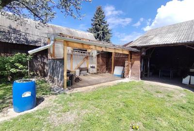 Duplex cu 7 camere cu Canalizare în Central - 37