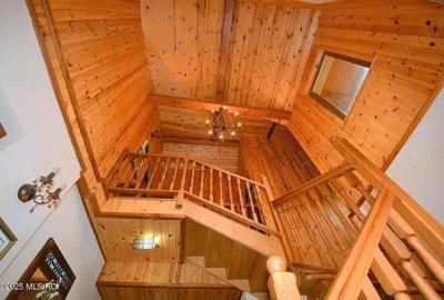 Campulung - Leresti, casa de munte, teren 5503 mp! - 2