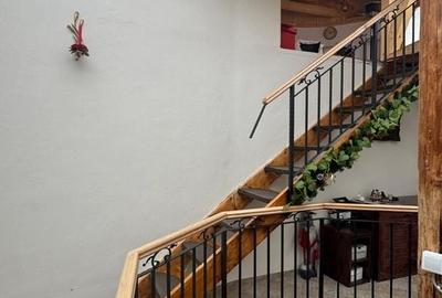 Apartament cu 4 camere semidecomandat în Schei - 23