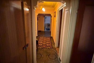 Apartament cu 3 camere decomandat în Central - 8