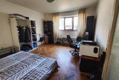 Garsonieră decomandată în Moșilor - 2