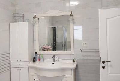 Casă cu 6 camere cu Teren 700 Mp în Exterior Est - 17