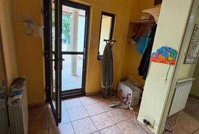 Casă cu 7 camere cu Canalizare în Tomis II - 14