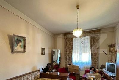 Apartament 4 camere, decomandat, 100 mp, Bd. Castanilor Apartament 4 camere, decomandat, 100 mp, Bd. Castanilor - 2