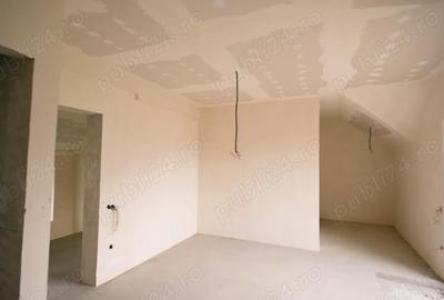 Casă cu Teren 500 Mp în Central - 6