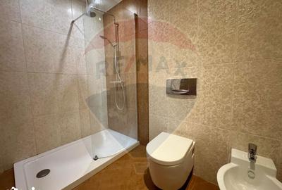 Apartament cu 2 camere, mobilat în Schei