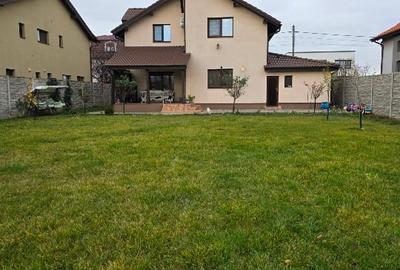 Proprietar vand casa individuala cu 4 camere si teren de 820 mp - Dumbravita - 16