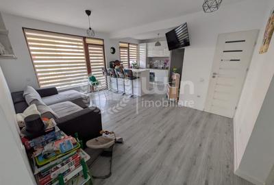 Apartament cu 4 camere semidecomandat, mobilat în Baciu - 1