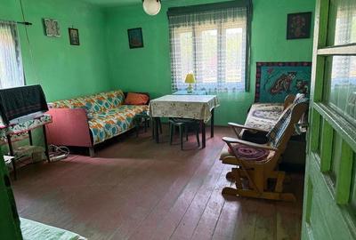 Casă cu Teren 2200 Mp în Bara