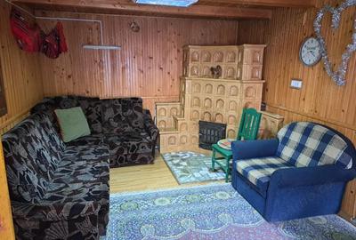 Casă cu 4 camere cu Teren 1600 Mp în Sălard - 4