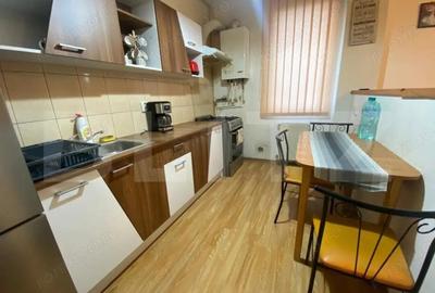 Apartament cu 2 camere decomandat în Central - 3