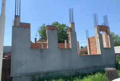 Casă cu Teren 220 Mp în Elisabetin - 12