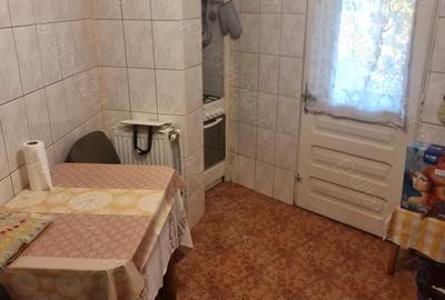 Apartament cu 2 camere decomandat în Central - 3