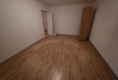 Apartament cu 3 camere în Dacia