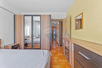 Apartament 3 camere cu loc de parcare Libelula Bulevardul Revolu?iei Apartament 3 camere cu loc de parcare Libelula Bulevardul Revolu?iei - 5